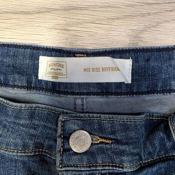 Signature by Levi Strauss Mid-Rise Boyfriend Rolled Hem Crop Jean Size 22 - Picture 3 of 8